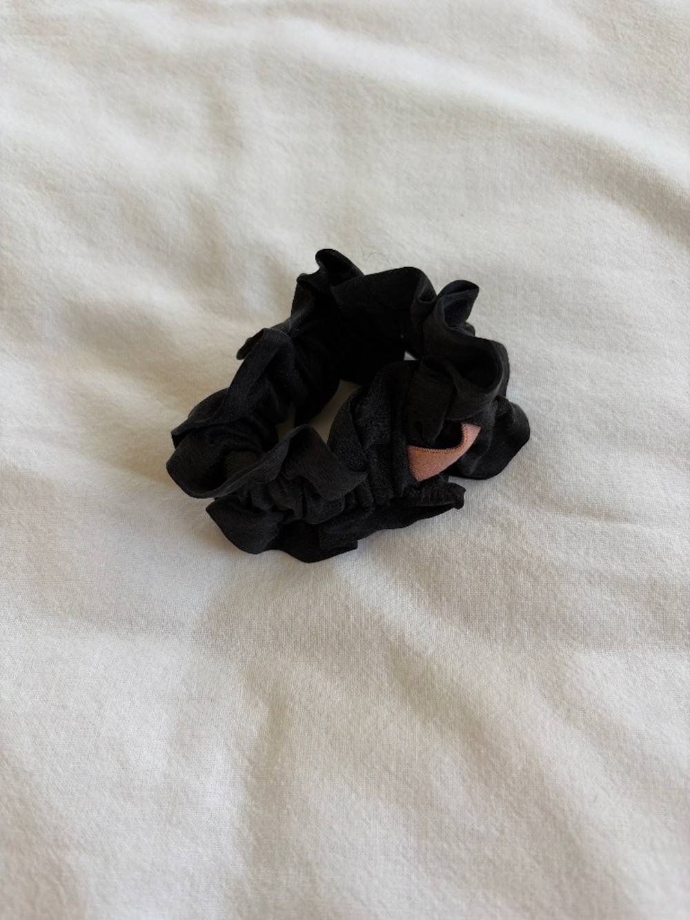 Lunya Silk Scrunchie